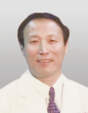 张玮